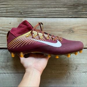 mens yellow football cleats